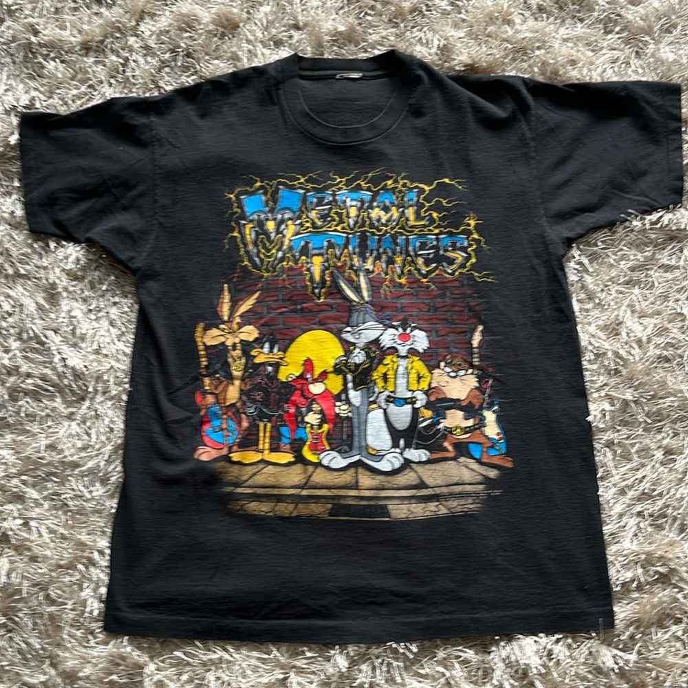 Vintage Looney tunes ( Metal Tunes ) tshirt